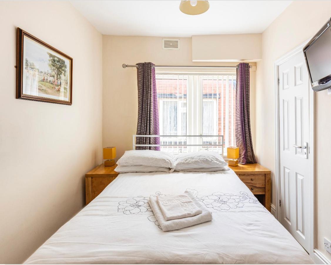 Tsd Guest House Blackpool Buitenkant foto